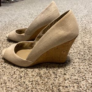 Fergalicious Size 7 Wedges.